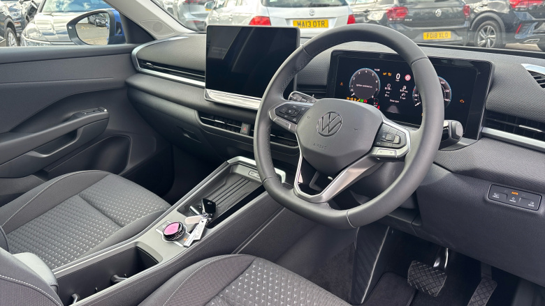 Volkswagen T-Roc 1.5 eTSI 150 Life 5dr DSG Petrol Hatchback